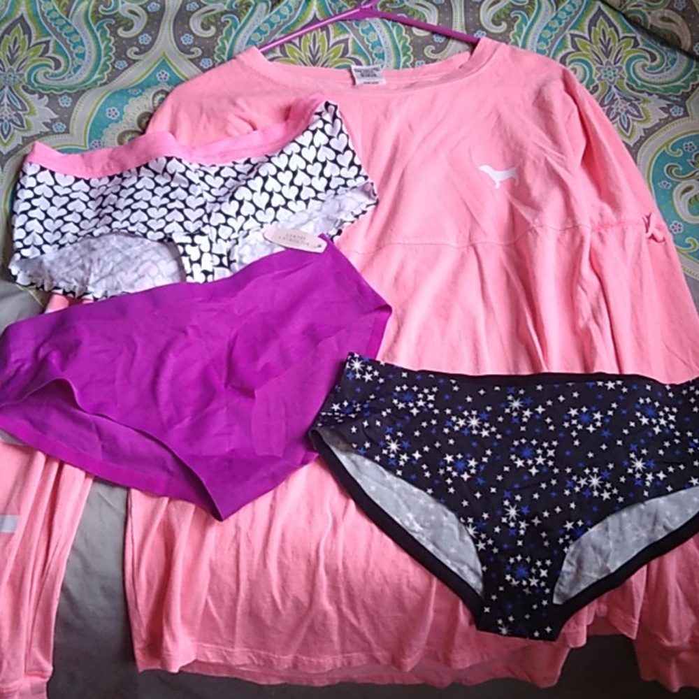 VS Pink Shirt w 3 undies